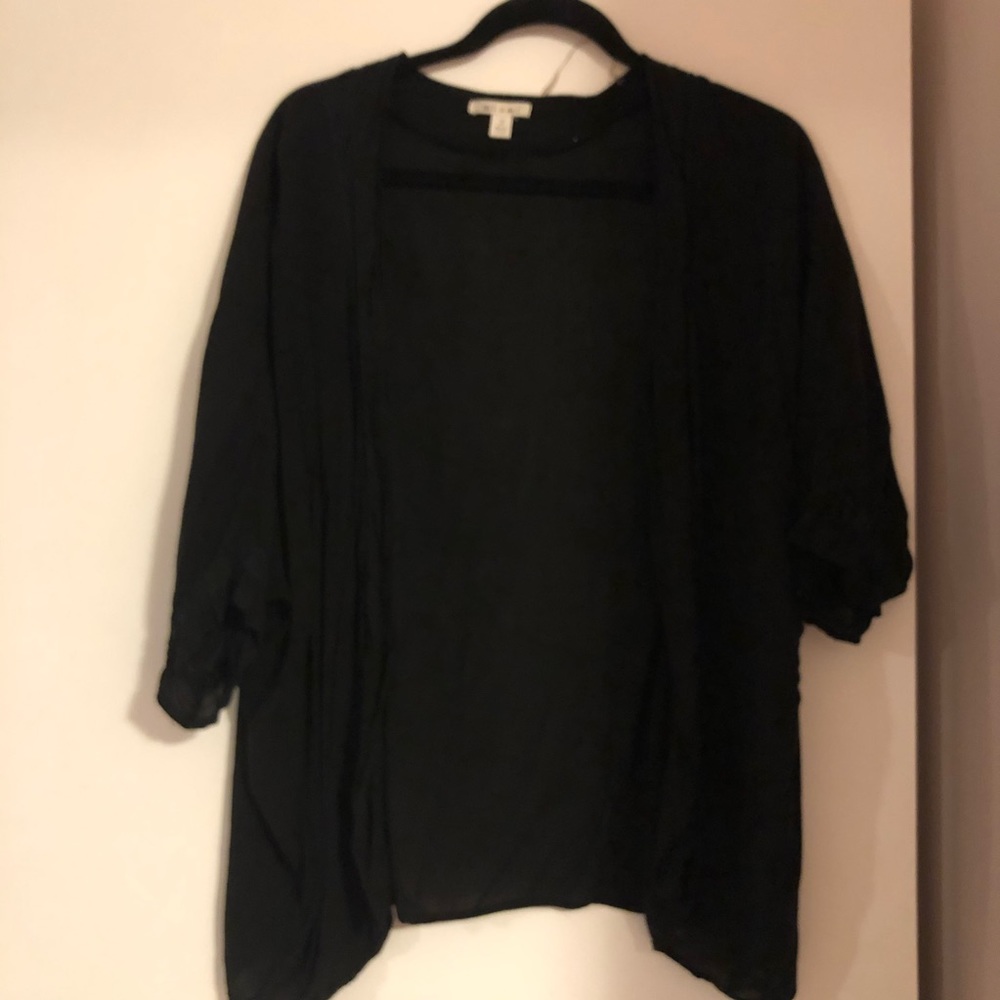 Black lace lined kimono/cardigan